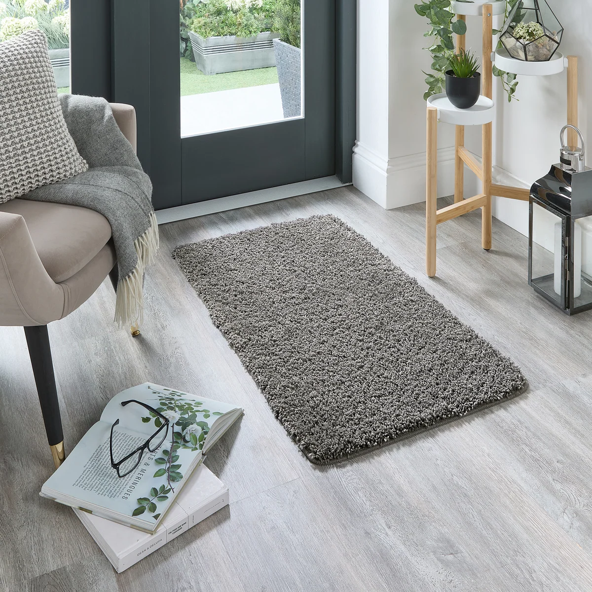 MadeNorth Shaggy Fleck Grey Rug 6 MadeNorth Shaggy Fleck Grey Rug - Image 6