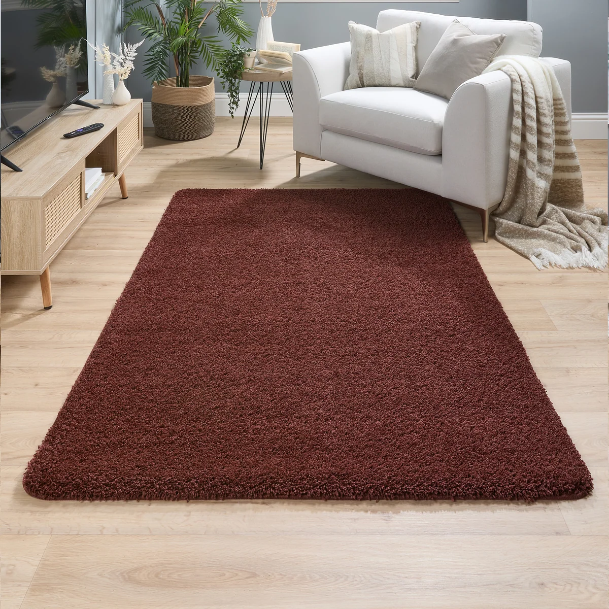 MadeNorth Shaggy Ox Red Rug 2 MadeNorth Shaggy Ox Red Rug - Image 2